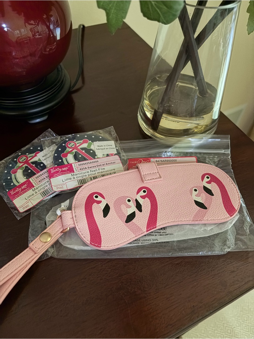 NWT thirty one 3 piece bundle Flamazing Sunglasses Pouch and 2 round nail files